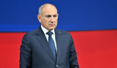 Նիկոլ Փաշինյանը ներկայացրել է Հայաստանյայց Առաքելական Սուրբ Եկեղեցու նորոգման ճանապարհային քարտեզ Կտրիճ Ներսիսյանի հեռացումից հետո