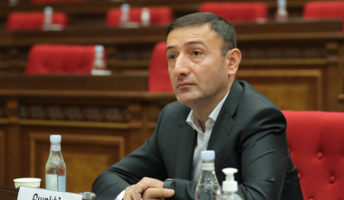 Բարեբախտաբար, Էդմոն Մարուքյանի պես մտածողները փոքրամասնություն են․ Բաբկեն Թունյան