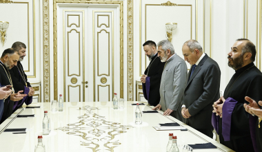 Քահանաներ Տեր Գալուստը, Տեր Անուշավանը, Տեր Հովհաննեսը և Տեր Արարատը միացել են Եկեղեցու բարենորոգման նախաձեռնությանը