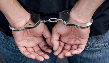 Ձերբակալվել է 5 անձ, որոնց թվում են ՀՀ ՊԵԿ-ի՝ ղեկավար պաշտոն զբաղեցնող պաշտոնյաներ