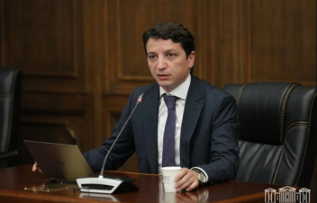 Չէի ասի, թե սա պարգևավճար է. սա աշխատավարձի բարձրացում է, ուղղակի մի փոքր այլ եղանակով. Հովհաննիսյան