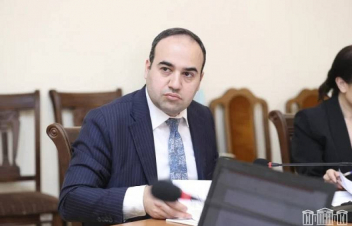 Դադարեցնում եմ լիազորություններս ԱՍՀ նախարարի տեղակալի պաշտոնում. Դավիթ Խաչատրյան