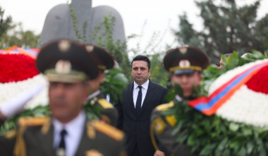 Խոնարհման ու հարգանքի հետ մեկտեղ՝ պարտավոր ենք ապրել և կառուցել այն պետությունը, որի գոյության երազանքն իրենց հետ տարան մեր զոհվածները․ ԱԺ նախագահ