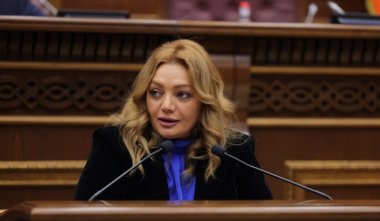 ԱԺ առողջապահության հարցերի հանձնաժողովի նախագահ Հռիփսիմե Հունանյանի լիազորությունները դադարեցվեցին