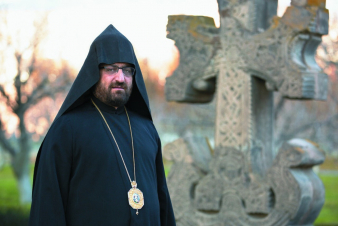 Արշակ Արքեպիսկոպոս Խաչատրյանին վերաբերող տեսանյութերում վերջինիս պատկերված լինելու հանգամանքը հաստատվել է. ՀՀ քննչական կոմիտե