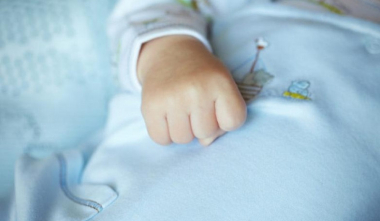 Մանկահասակ երեխայի նկատմամբ բռնություն կիրառելու դեպքի առթիվ սպանության փորձի հատկանիշներով նախաձեռնվել է քրվարույթ. 1 անձ ձերբակալվել է