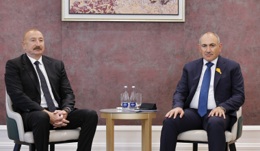 Փաշինյանն ու Ալիևը նշել են սահմանազատման հանձնաժողովների աշխատանքը շարունակելու կարևորությունը