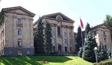 Հունիսի 23-ը Հանրային ծառայողի օր սահմանելու նախագիծն ընդունվեց առաջին ընթերցմամբ