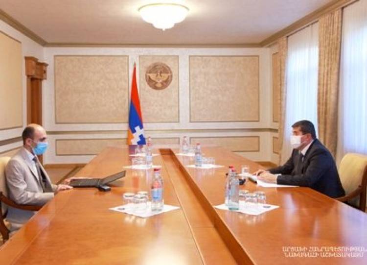 Իրենց ենթակաների նկատմամբ անհարգալից վերաբերմունք դրսեւորող պաշտոնյաները կարժանանան խիստ արձագանքի. ԱՀ նախագահ