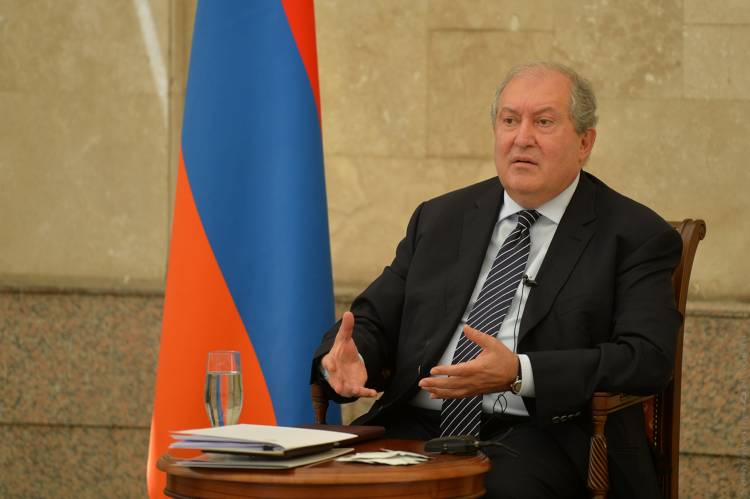 Ես աջակցում եմ սահմանադրական բարեփոխումների իրականացմանը. նախագահը՝ դեսպանների հետ հանդիպմանը