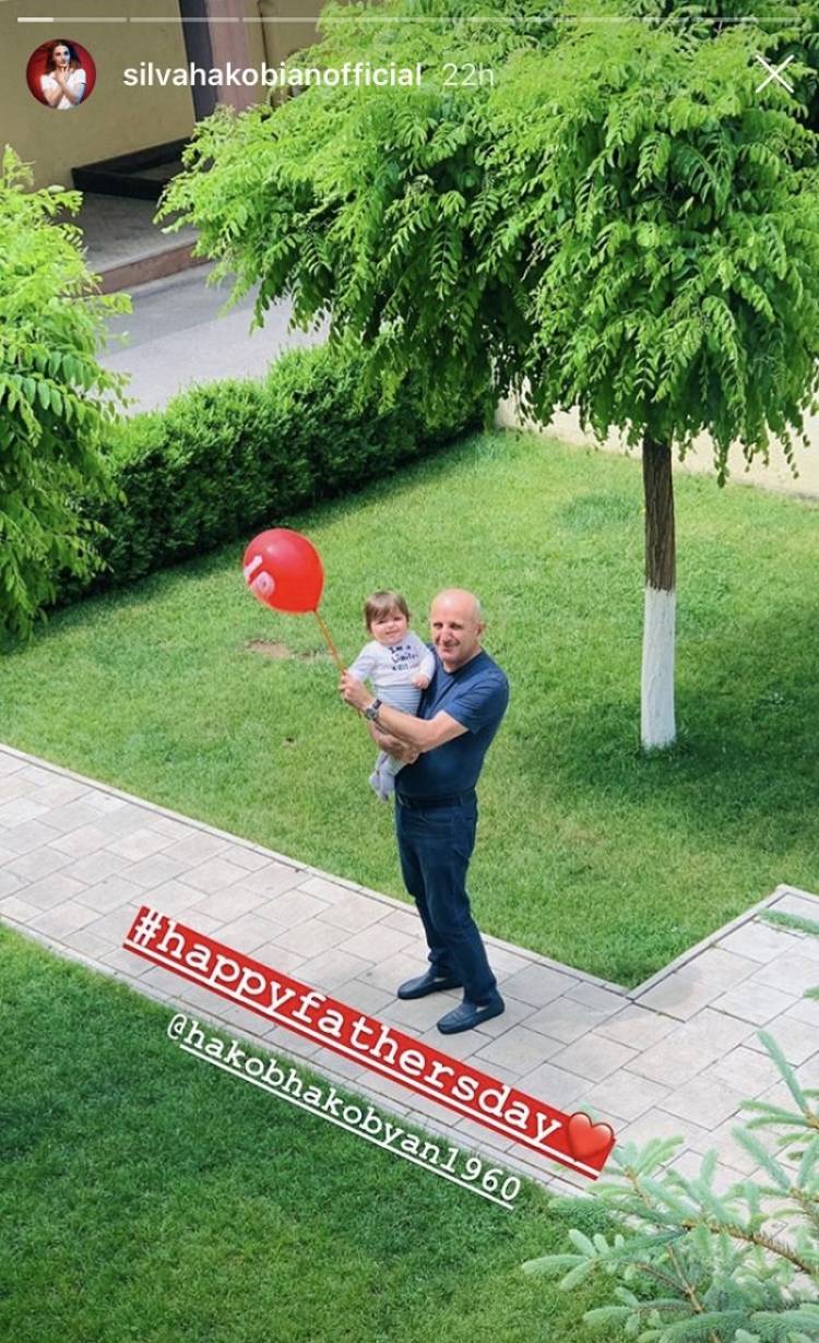 «Կա մեկն, ում ձեռքերում գտնվում է իմ սիրտը»․ Սիլվա Հակոբյանի ու դստեր ջերմ լուսանկարը
