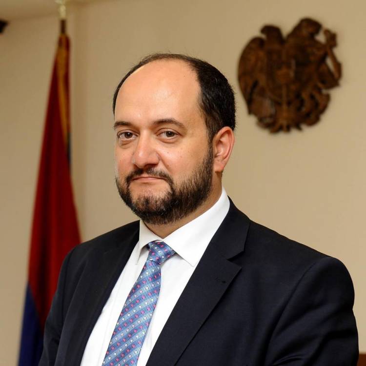Համատեղ ուժերով մտածենք ամառային հետաքրքիր առաջադրանքներ երեխաների համար. նախարարը դիմում է ուսուցիչներին