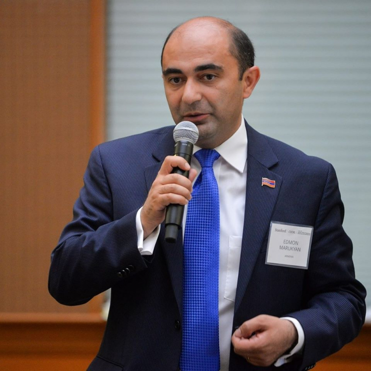Դիմել եմ Կենտրոնական ընտրական հանձնաժողով՝ վերականգնելու «Լուսավոր Հայաստան» խմբակցության մեկ մանդատը. Էդմոն Մարուքյան