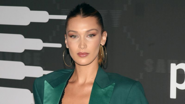 Սուպերմոդել Բելլա Հադիդը նկարահանվել է Calvin Klein-ի լողազգեստների գովազդային արշավում (լուսանկարներ)