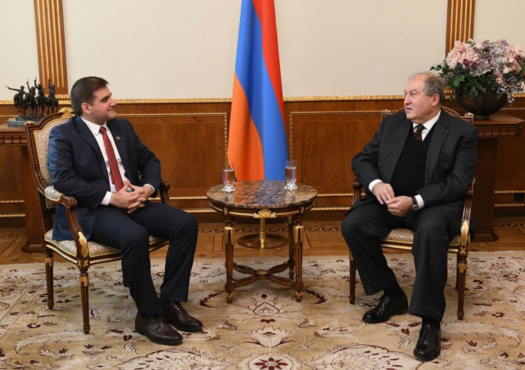 Պետք է ուժ ու վճռականություն հաղորդենք նախագահին. Արման Բաբաջանյան
