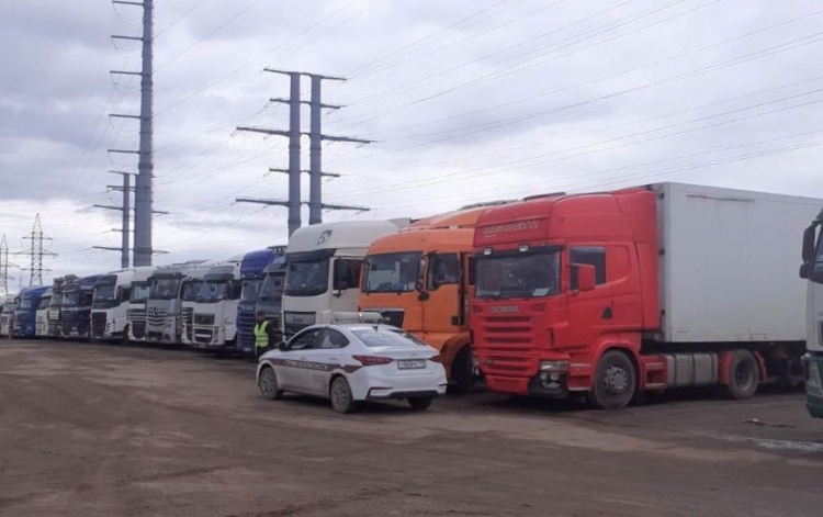 Ռուսաստանում ադրբեջանցիները խոչընդոտում են  հայերի մուտքը շուկա