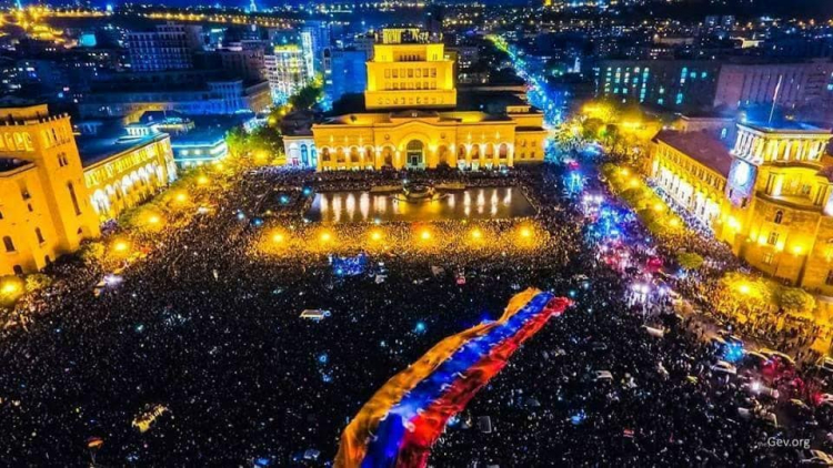 Հաղթում ենք ռազմական ճակատում, հաղթում ենք դիվանագիտական ճակատում, հաղթում ենք սփյուռքում. Գոհար Աբաջյան