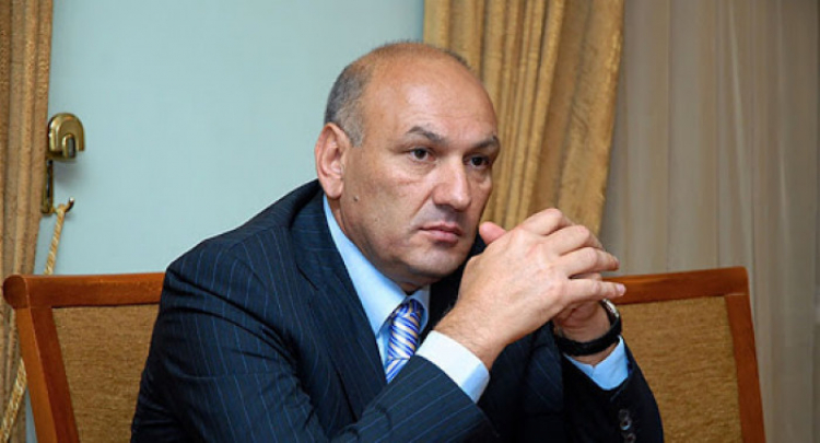 Ֆինանսների նախկին նախարարին և ՊԵԿ ծառայողներին կաշառք տալու դեպքերի առթիվ հարուցվել է քրգործ. ՀՀ ՔԿ