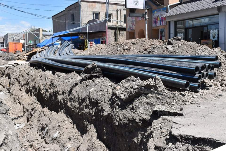Արմավիր քաղաքում շինարարական մեծածավալ աշխատանքներ են իրականացվում. քաղաքապետ