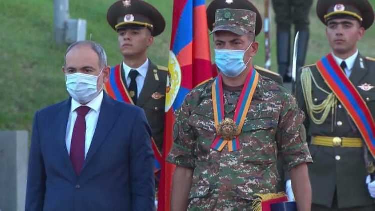 ՀՀ պատմության մեջ առաջին անգամ Զինված ուժերի միանգամից 55 գործող զինծառայողներ պարգևատրվել են «Մարտական խաչ» 2-րդ աստիճանի շքանշանով