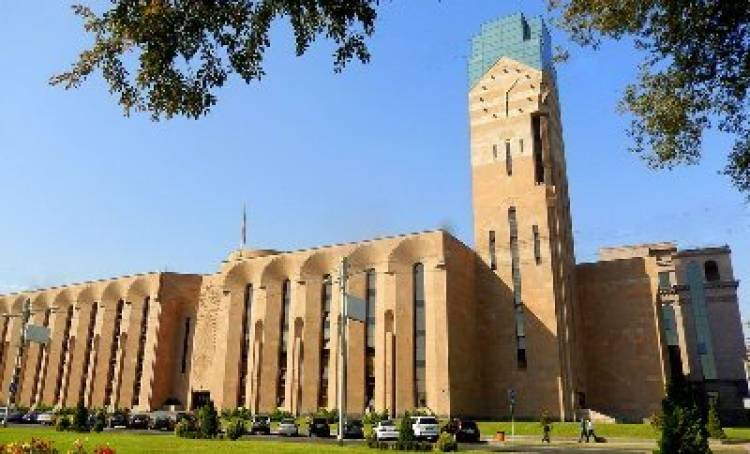 Մամուլի Տեսություն «Ժողովուրդ». Անակնկալներ են սպասվում, փոխքաղաքապետի թեկնածուի ու իմքայլական ավագանիների հանդիպման մանրամասները