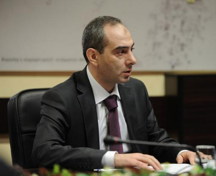 Գալուստ Սահակյանի որդուն մեղադրանք է առաջադրվել