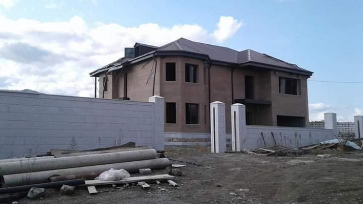Ադրբեջանը շարունակում է տարբեր զինատեսակներով հրթիռակոծել Արցախի մայրաքաղաք Ստեփանակերտն ու բերդաքաղաք Շուշին