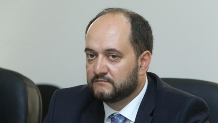 Կորոնավիրուսի պատճառով դպրոցական արձակուրդներն ավելի շուտ կմեկնարկեն. Արայիկ Հարությունյան