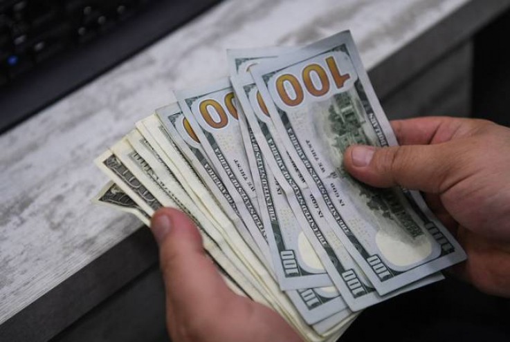 Դոլարի փոխարժեքն աճել է. եվրոն էժանացել է