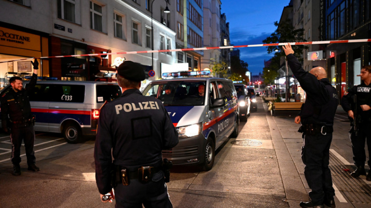 Վիեննայում ահաբեկչության գործով 14 մարդ է ձերբակալվել․ Kurier