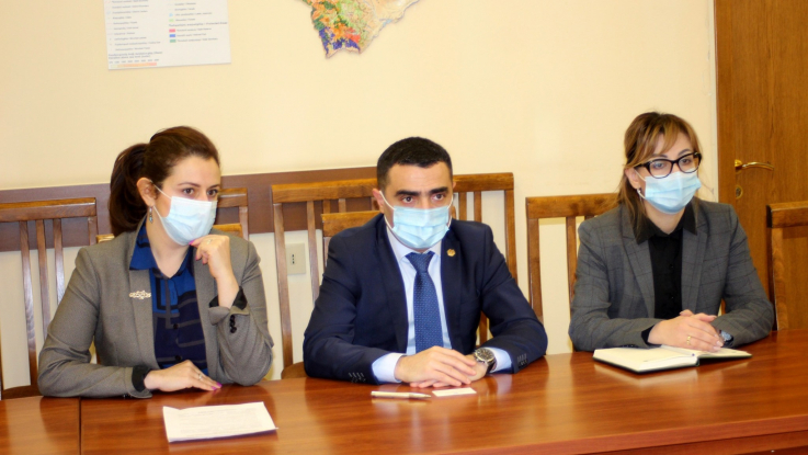 Ռոմանոս Պետրոսյանը հանդիպել է ՄԱԿ-ի արդյունաբերական զարգացման կազմակերպության հայաստանյան գրասենյակի ներկայացուցիչ Անահիտ Սիմոնյանին