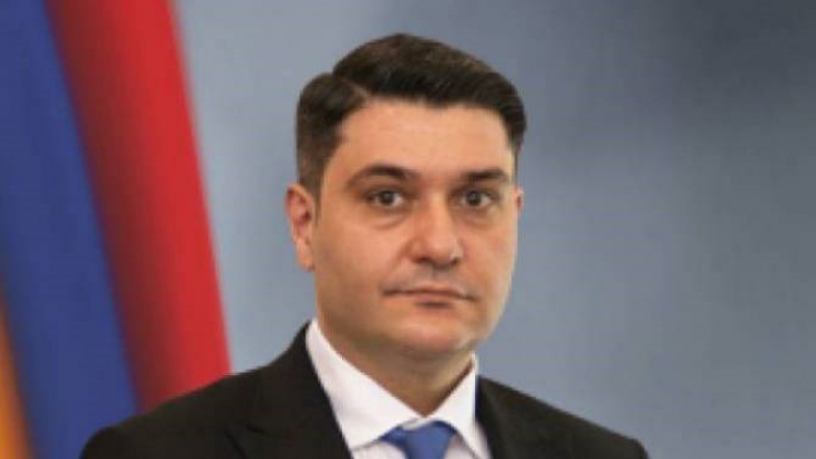 Կարեն Առուստամյանն ընտրվեց Հաշվեքննիչ պալատի անդամի պաշտոնում