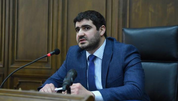 Կոչ եմ անում դադարեցնել խաղալ մեր բնակչության նյարդերի հետ, չսնել ադրբեջանական մեդիա դաշտը սին պատրանքներով