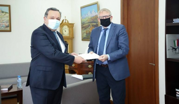 ԱԳ նախարարի տեղակալն ընդունել է Իսլանդիայի Հանրապետության դեսպանին