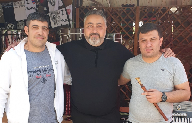Թեկուզ որպես տուրիստ եկեք Հայաստան, մենք ձեր բոլորի կարոտը ու կարիքը շատ ունենք. Վիկտոր Մնացականյան