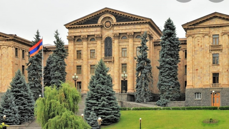 Այսօր ԱԺ-ում քննարկվեց զորահավաքային զորակոչից խուսափած անձանց նկատմամբ համաներում հայտարարելու մասին օրենքը
