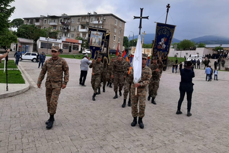 Արցախում Մայիսի 9-ի միջոցառումները մեկնարկել են խաչերթով