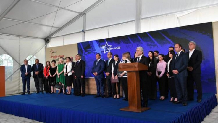 «Պատիվ ունեմ»-ի ՀՀԿ-ական ցուցակը. «Հրապարակ»