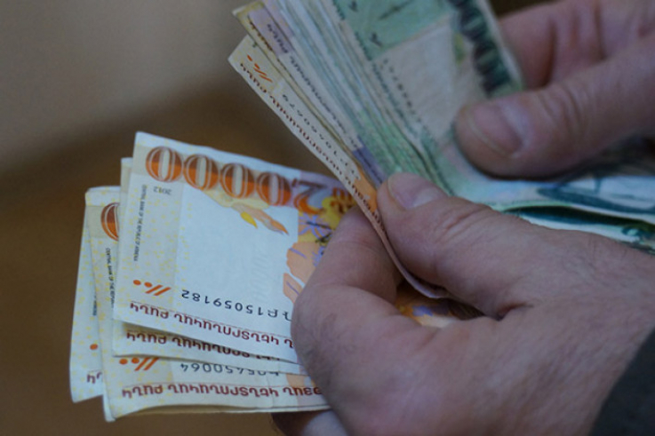 36 հոգու ընտրակաշառք բաժանելու մեջ կասկածվող «Պատիվ ունեմ» դաշինքի ներկայացուցիչն ազատ է արձակվել