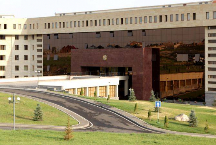 Ադրբեջանի ԶՈՒ վերահսկած տարածքում հայտնված կոմբայնը և կոմբայնավարը վերադարձվել են. ՀՀ ՊՆ