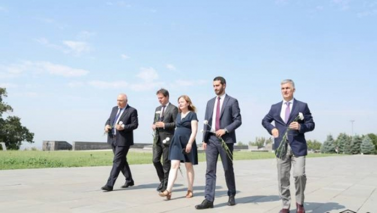 Ամբողջ աշխարհը պետք է ճանաչի Հայոց ցեղասպանությունը. ԵԽ պատգամավոր