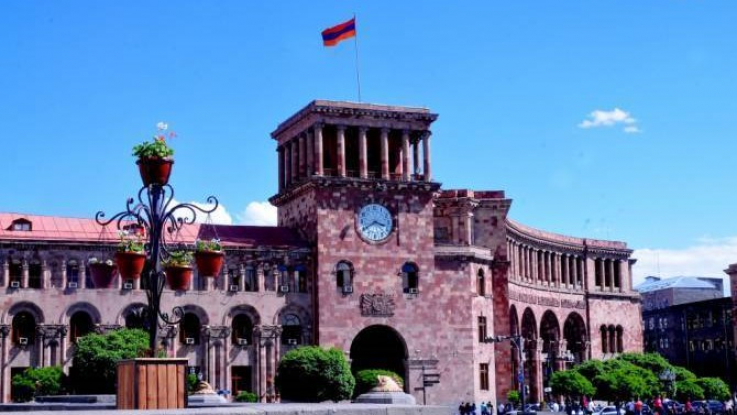 Լևոն Մազմանյանն ազատվել է վարչապետի խորհրդականի պաշտոնից