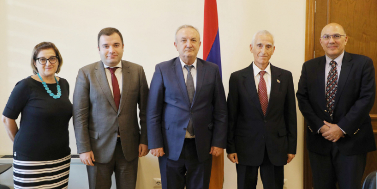 «Ձգտումը դեպի գիտություն սկսվում է դպրոցից». Վահրամ Դումանյան