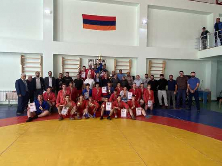 Սպիտակում սամբո ըմբշամարտի պատանեկան հուշամրցաշար է անցկացվել