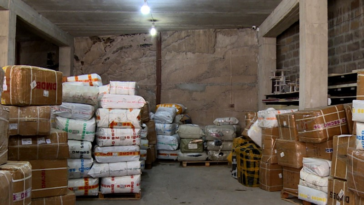 Փորձ է արվել Հանրապետություն ներմուծել կեղծ տվյալներով մեծ քանակությամբ հագուստ Պետությանը պատճառված վնասի վերջնական չափը հստակեցվում է . տեսանյութ