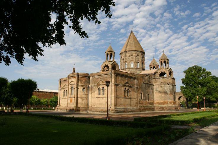 Կատարվել են եկեղեցականների նոր նշանակումներ