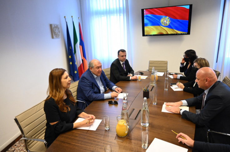 Նախագահ Արմեն Սարգսյանն այցելել է Վենետոյում ՀՀ պատվավոր հյուպատոսություն