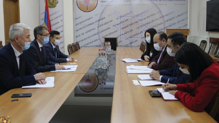 Նախարար Նարեկ Մկրտչյանն ընդունել է ՀՀ-ում Ղազախստանի դեսպանին
