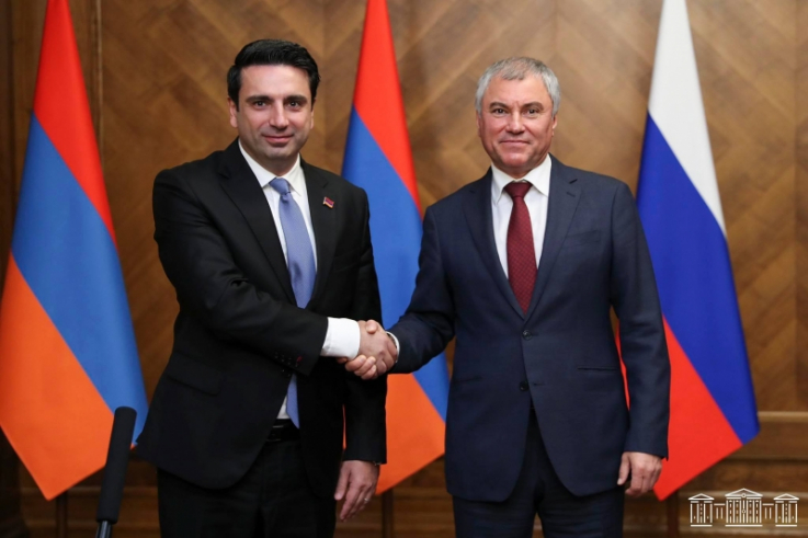 ՀՀ ԱԺ նախագահը շնորհավորել է Վյաչեսլավ Վոլոդինին ՌԴ Պետդումայի նախագահի պաշտոնում վերընտրվելու կապակցությամբ