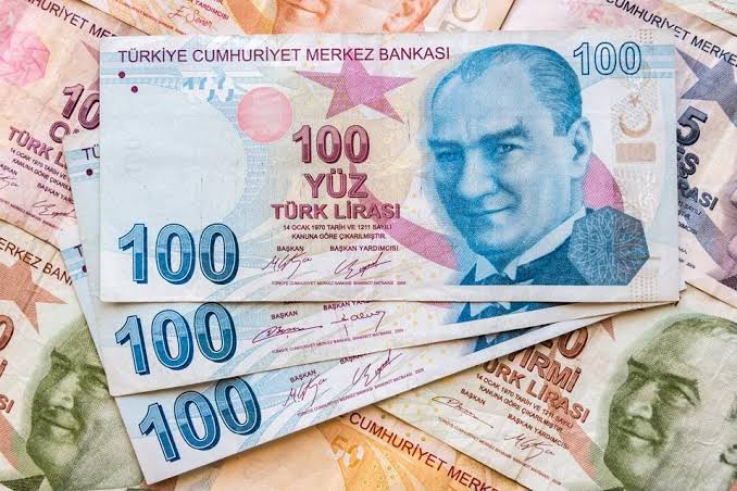 Թուրքական լիրան ռեկորդային ցածր փոխարժեք է գրանցել Էրդողանի հայտարարություններից հետո